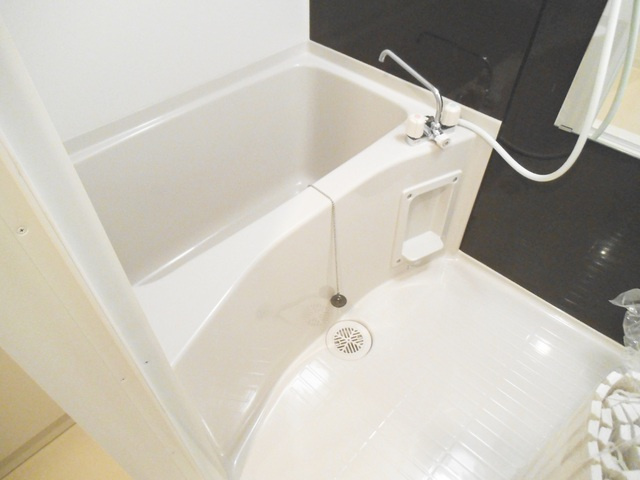 ディアレイシャス王子神谷の浴室|ゆったりバスルームです！