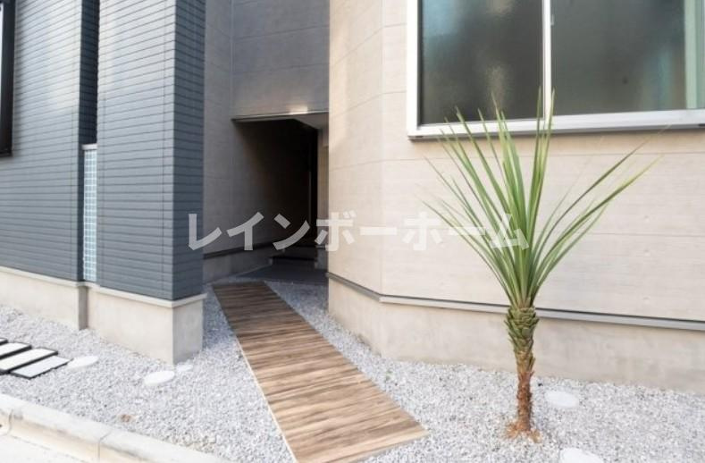 グランドパーク堀切のエントランス