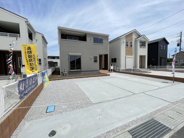 高崎市新町第８（全9棟）3号棟の駐車場