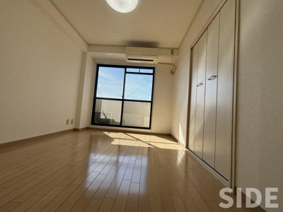 【居間・リビング】 | 有馬パレス千林 | ※別号室参考画像