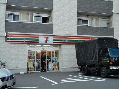 リリックコート平井橋の外観