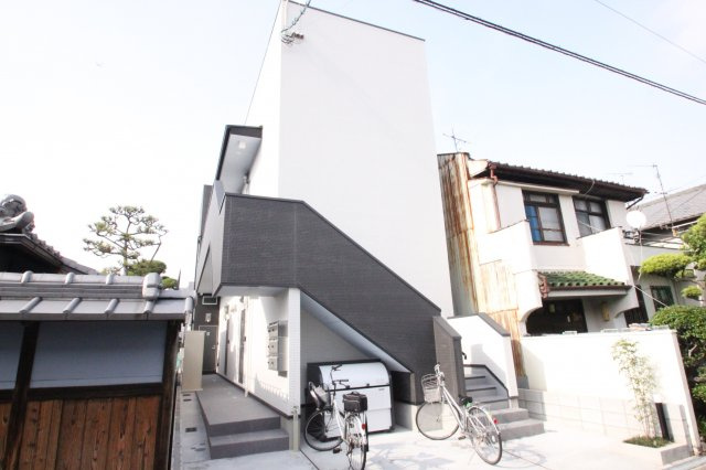 セレブラシオンの外観