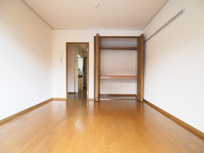 サンパティオ Ａの居間・リビング|居室