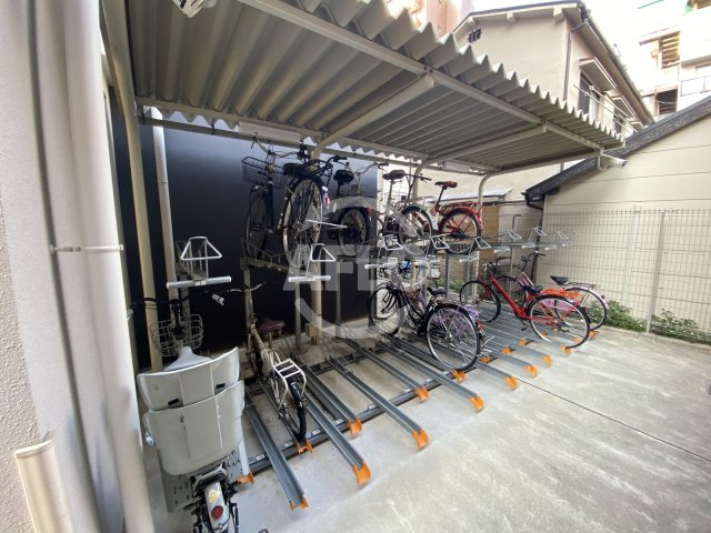 クラヴィエ西梅田の設備|クラヴィエ西梅田　駐輪場