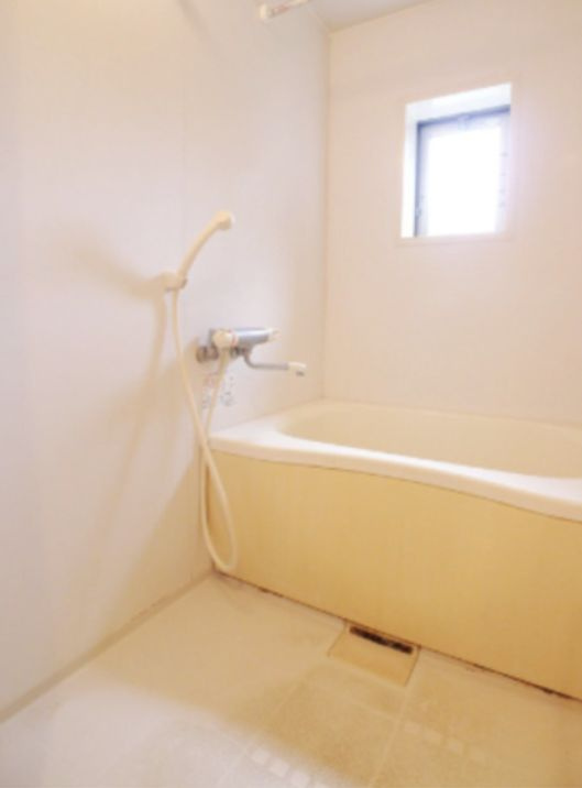 プラムハイツの浴室