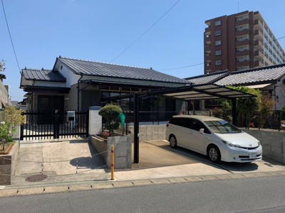 【外観】 | 荒尾市荒尾貸家 | 並列2台駐車可能です！
