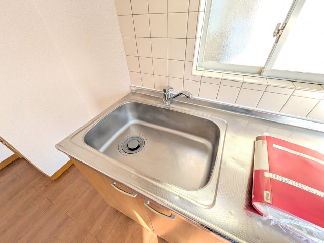 ファーストビューのキッチン|※別号室の参考写真です