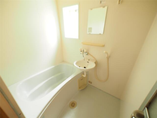 メイプルハウス桃木の浴室