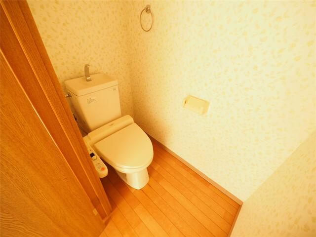 メイプルハウス桃木のトイレ