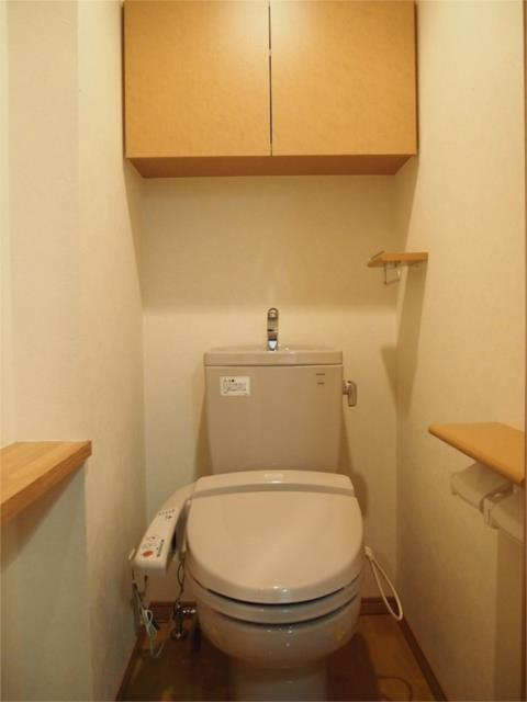 ルーブル都立家政弐番館のトイレ|温水洗浄機能付トイレ☆（同一仕様写真）