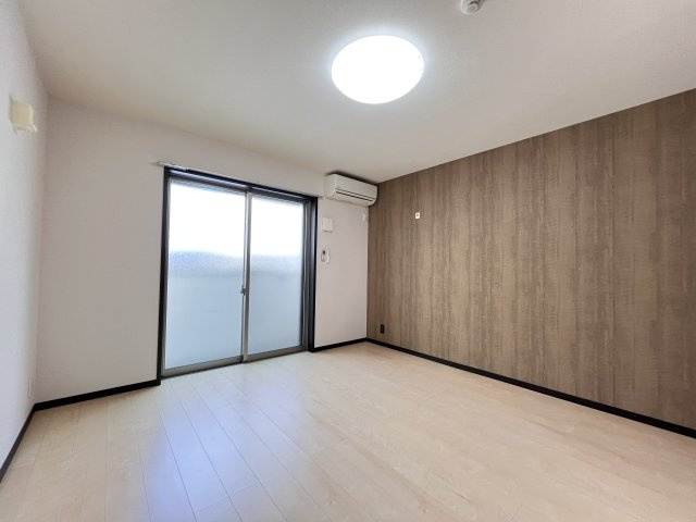 フジパレス沢ノ町Ⅱ番館の洋室