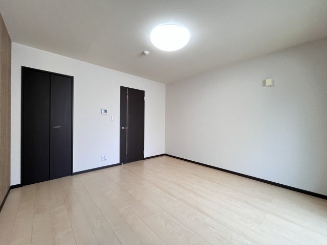 フジパレス沢ノ町Ⅱ番館の洋室