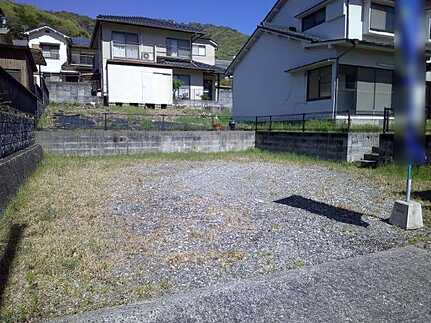 広島市安芸区中野３丁目の前面道路含む現地写真