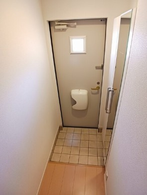 ハッピーノ　Ⅰの玄関