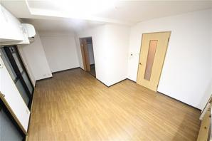 【居間・リビング】 | ハイシュタイン堀江 仲介手数料無料