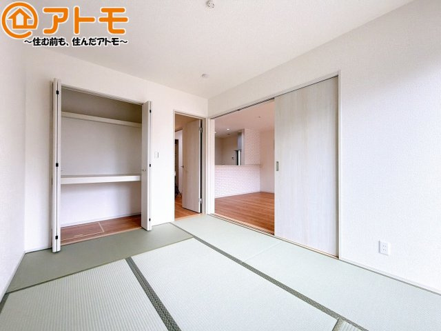 【子供部屋】 | 焼津市田尻北　戸建　2号棟 | 客間として使うことはもちろん、居室や収納など自由な使い方ができるお部屋です！