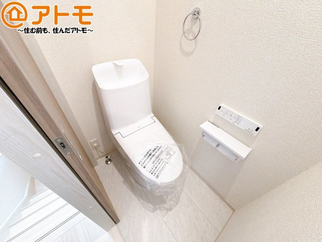 【トイレ】 | 焼津市田尻北　戸建　1号棟 | 毎日使うトイレだからこそ機能性を重視したいですよね！温水洗浄便座で快適な時間をお過ごしください♪