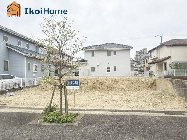 神戸市西区樫野台6丁目　土地の周辺|●年中無休：当日予約可●前面道路との高低さがなく、入出庫もしやすいです。