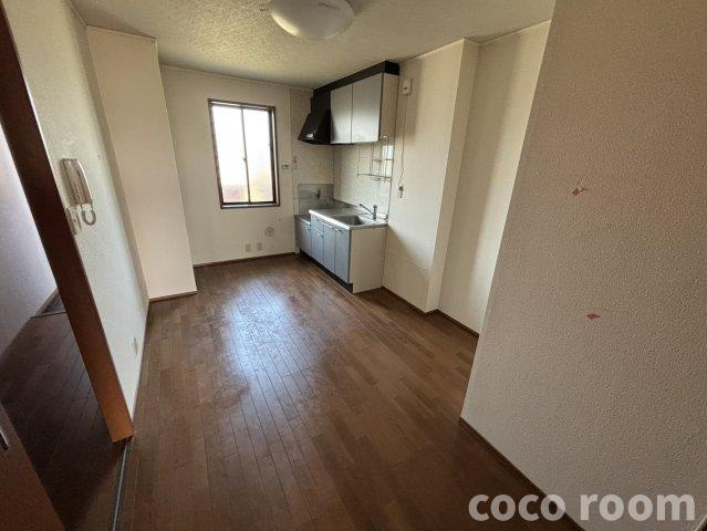 メイプルの洋室