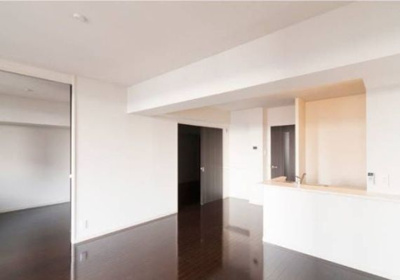 【居間・リビング】 | クレアールフレスカ | こちらのリビングで趣味の時間をお楽しみください