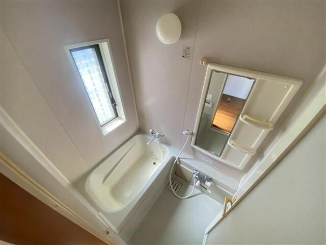 プレジャーハイム妙典の浴室