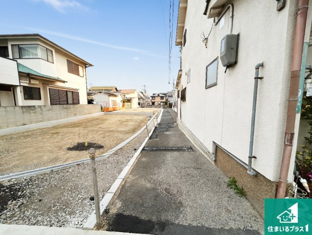 岸和田市岸城町　第2期　新築一戸建ての前面道路含む現地写真|周辺は落ち着いた街並みの住宅地！子育てがしやすい住環境です！まだ未完成ですが、現地でしかわからない事もございます。是非一度ご覧ください。