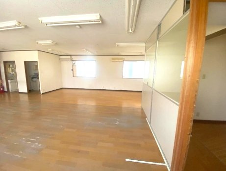 旧　大広サインズ株式会社の内装