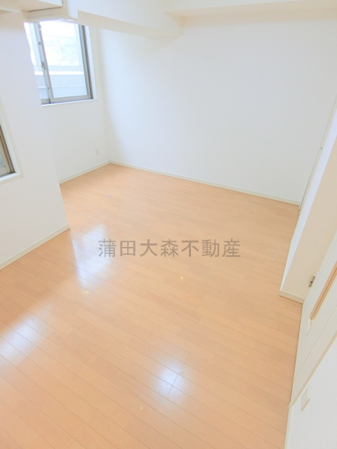 バレーヌ大森山王の居間・リビング