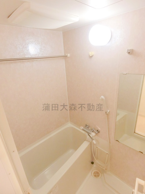 バレーヌ大森山王の浴室|浴室乾燥機付きのバスルーム