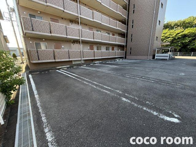 Ｅｓｔａｔｅ山王の駐車場