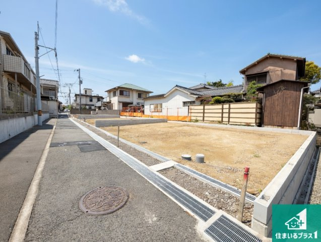 岸和田市岸城町　第2期　新築一戸建ての前面道路含む現地写真|周辺は落ち着いた街並みの住宅地！子育てがしやすい住環境です！まだ未完成ですが、現地でしかわからない事もございます。是非一度ご覧ください。