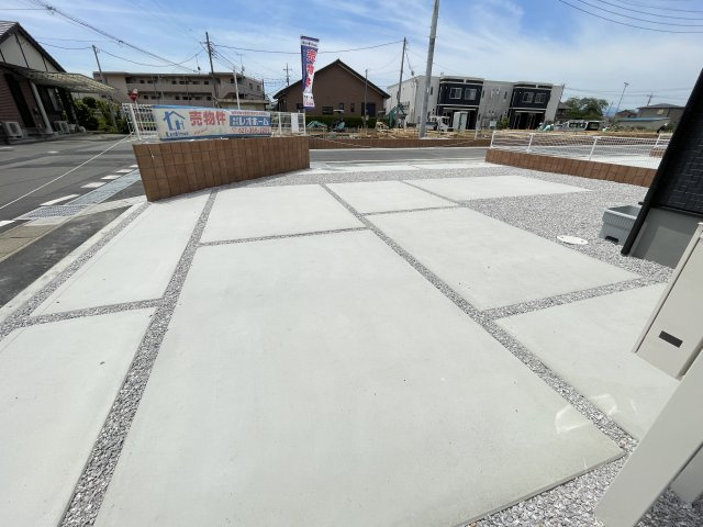 高崎市新町第８（全9棟）5号棟の駐車場