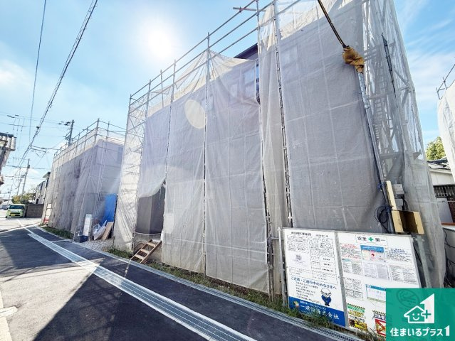 岸和田市岸城町　第2期　新築一戸建ての前面道路含む現地写真|周辺は落ち着いた街並みの住宅地！子育てがしやすい住環境です！まだ未完成ですが、現地でしかわからない事もございます。是非一度ご覧ください。