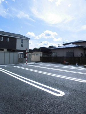 【駐車場】 | サンテリア | 駐車場完備です