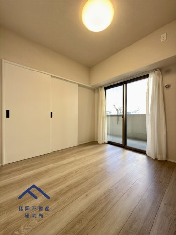 アンピール舞鶴の洋室