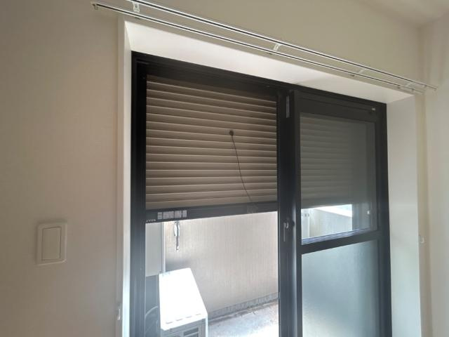 窓シャッター