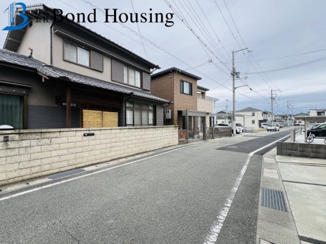 「敷地48坪」沢野南町　築48年の前面道路含む現地写真