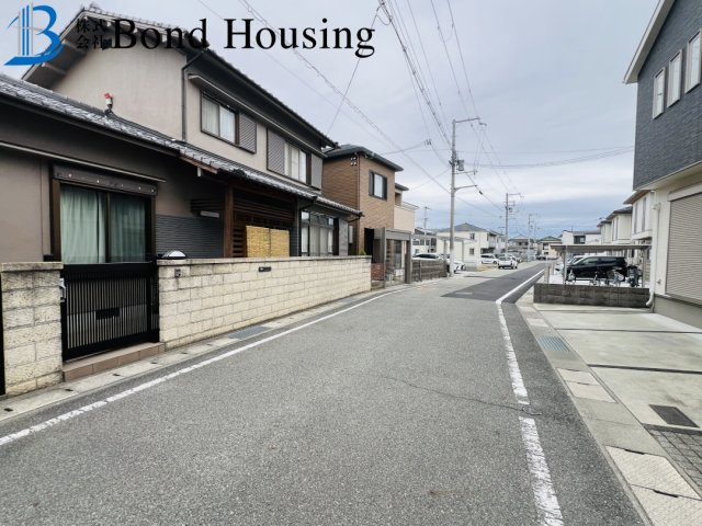 「敷地48坪」沢野南町　築48年の前面道路含む現地写真