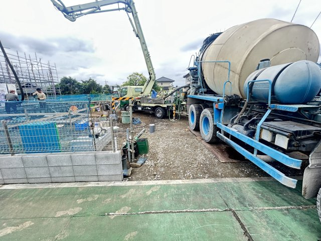 新築　高崎市乗附町1期　3号棟の駐車場|　駐車スペースは並列2台分可能です！
