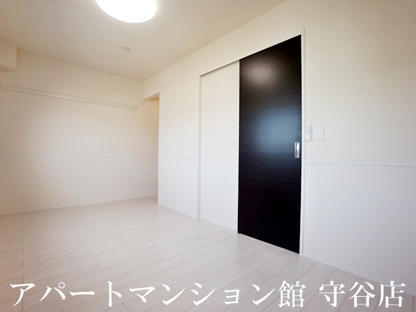 Last　Noteの洋室|類似です