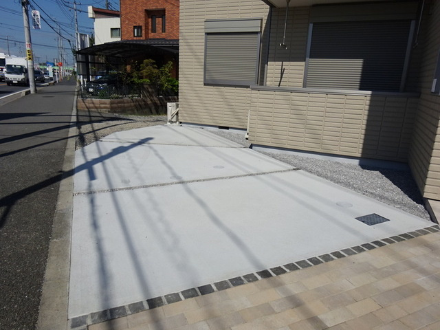 ヘーベルメゾン桶川の駐車場
