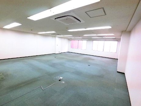 三旺ビルの内装