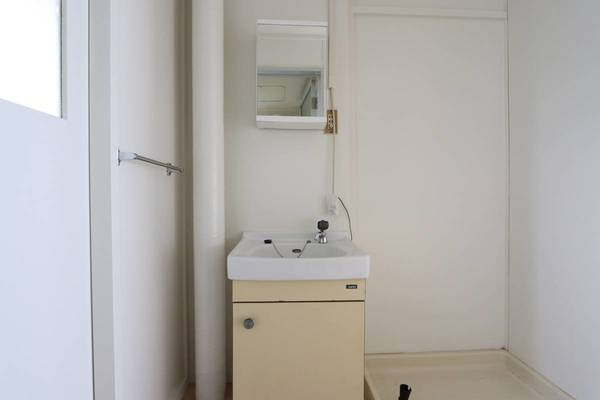 ビレッジハウス大町2号棟の洗面所|ビレッジハウスの同一物件・同一タイプの間取りの写真です