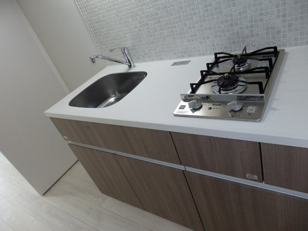 新品家具付きマンション府中町1(KaGood東京)のキッチン