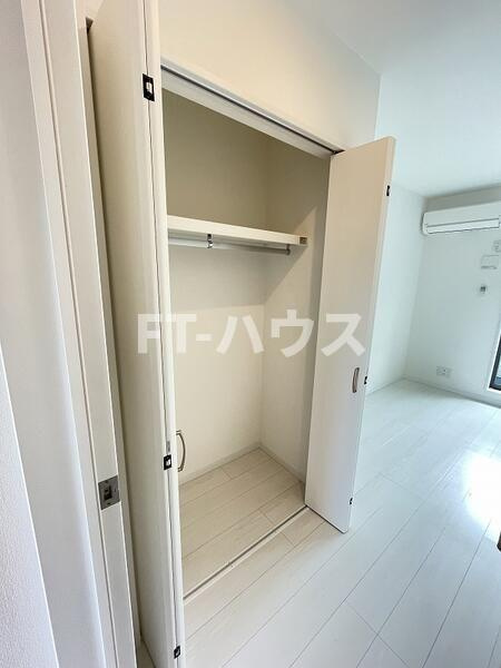 Ｖ－ｒｏｏｍ　１（ブイルームワン）の収納