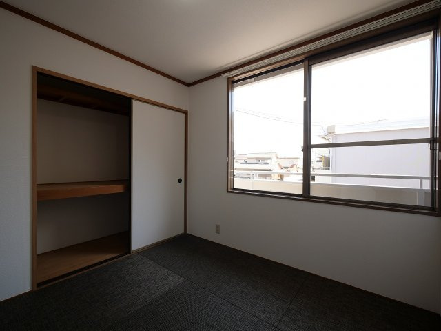 メゾン河合Ａ棟の収納
