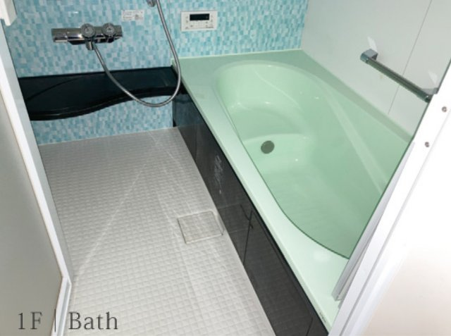 横浜市港北区日吉６丁目 中古戸建て【仲介手数料無料】の浴室