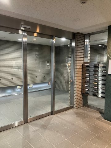 藤和シティホームズ三鷹のエントランス