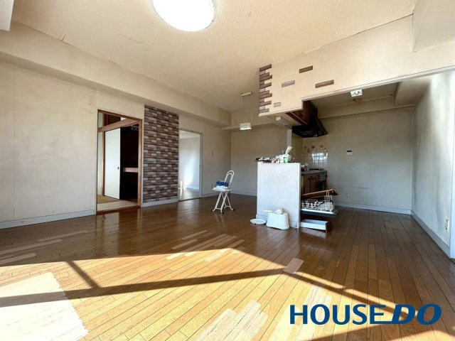 シーザーパレス山の手１の居間・リビング