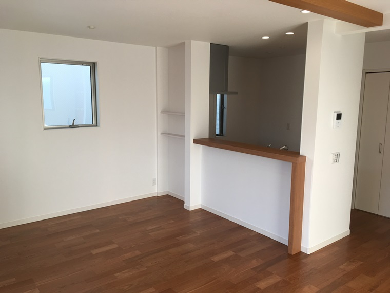 徳丸戸建の居間・リビング